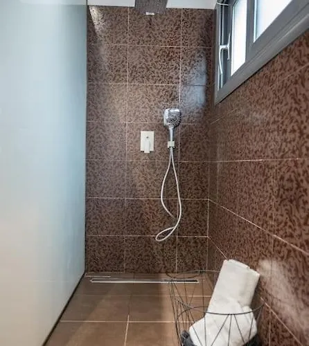 La Vie * مدينة زاكينثوس