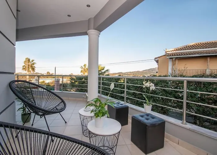 La Vie * مدينة زاكينثوس